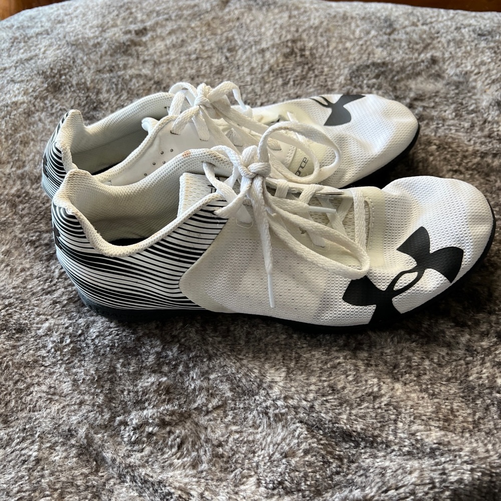 Under Armour Kick Distance Running Sneaker Sz 8 - Picture 2 of 7